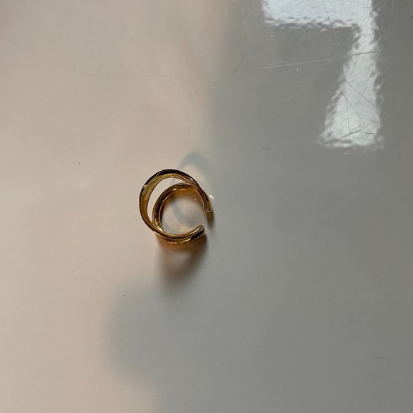 MARIA BLACK ripples earcuff - Picture 5 of 5